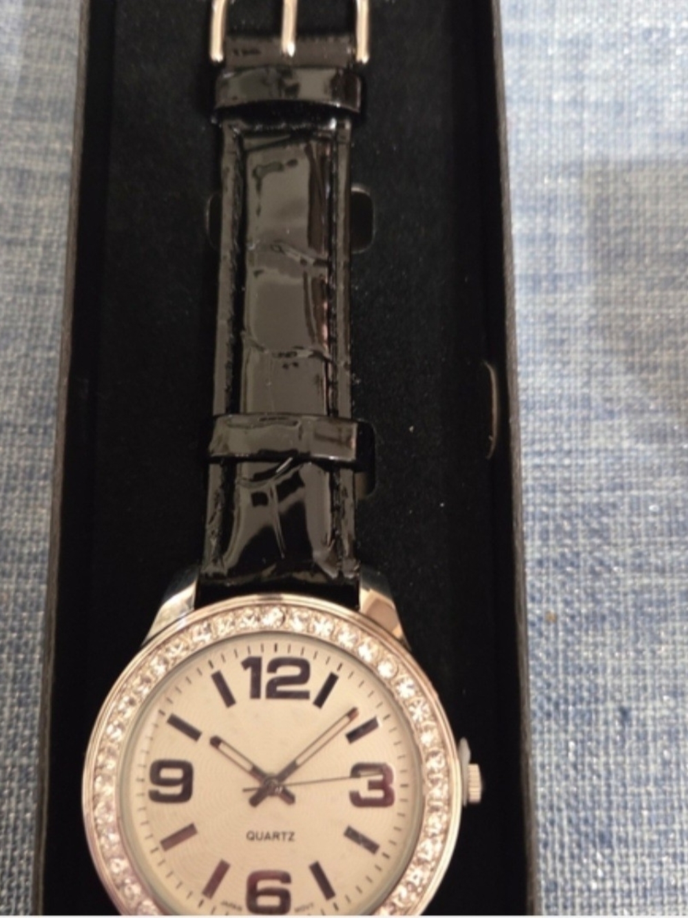 🍁 Avon Women's Black Patent Leather Strap Watch with Crystal Bezel